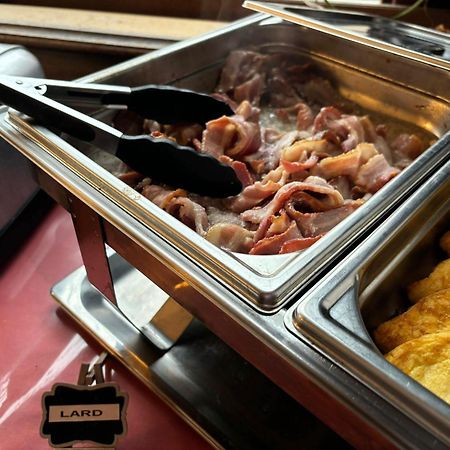 Hotel Terminus - Pizzeria Pizz'A Gogo - Salle De Sport - Face A La Gare Лон-льо-Соние Екстериор снимка